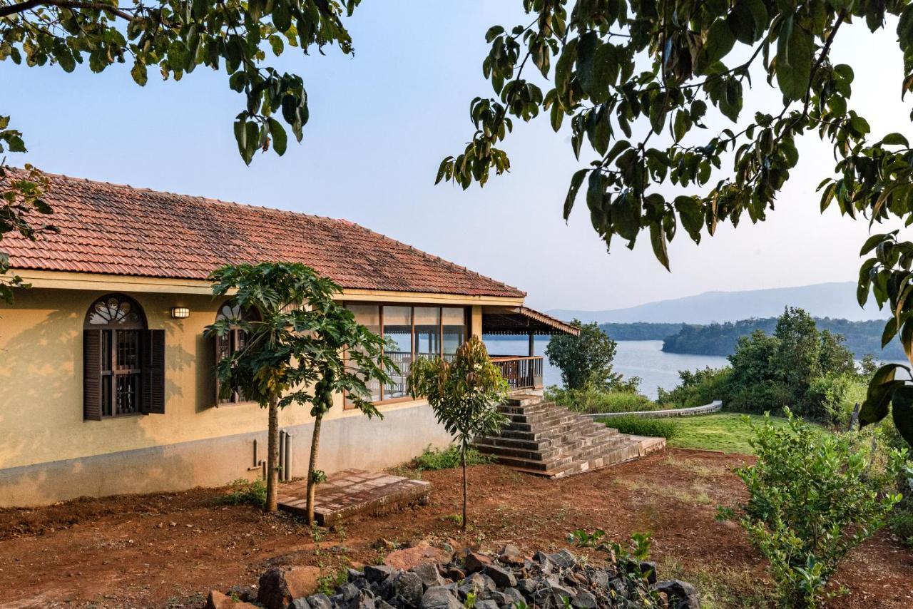 Saffronstays Anantham, Kamshet - Pet-Friendly Lakefront Villa With A Huge Verandah Nethersole Dam Exterior photo
